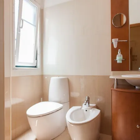 Апартаменты Feels Like Bairro Alto Typical Flat